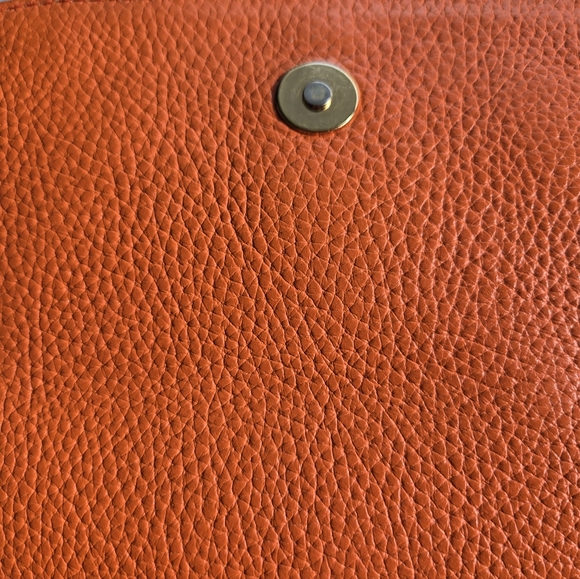 MCM Vibrant Orange Shoulder Bag with Gold Chain - Picture 8 of 15